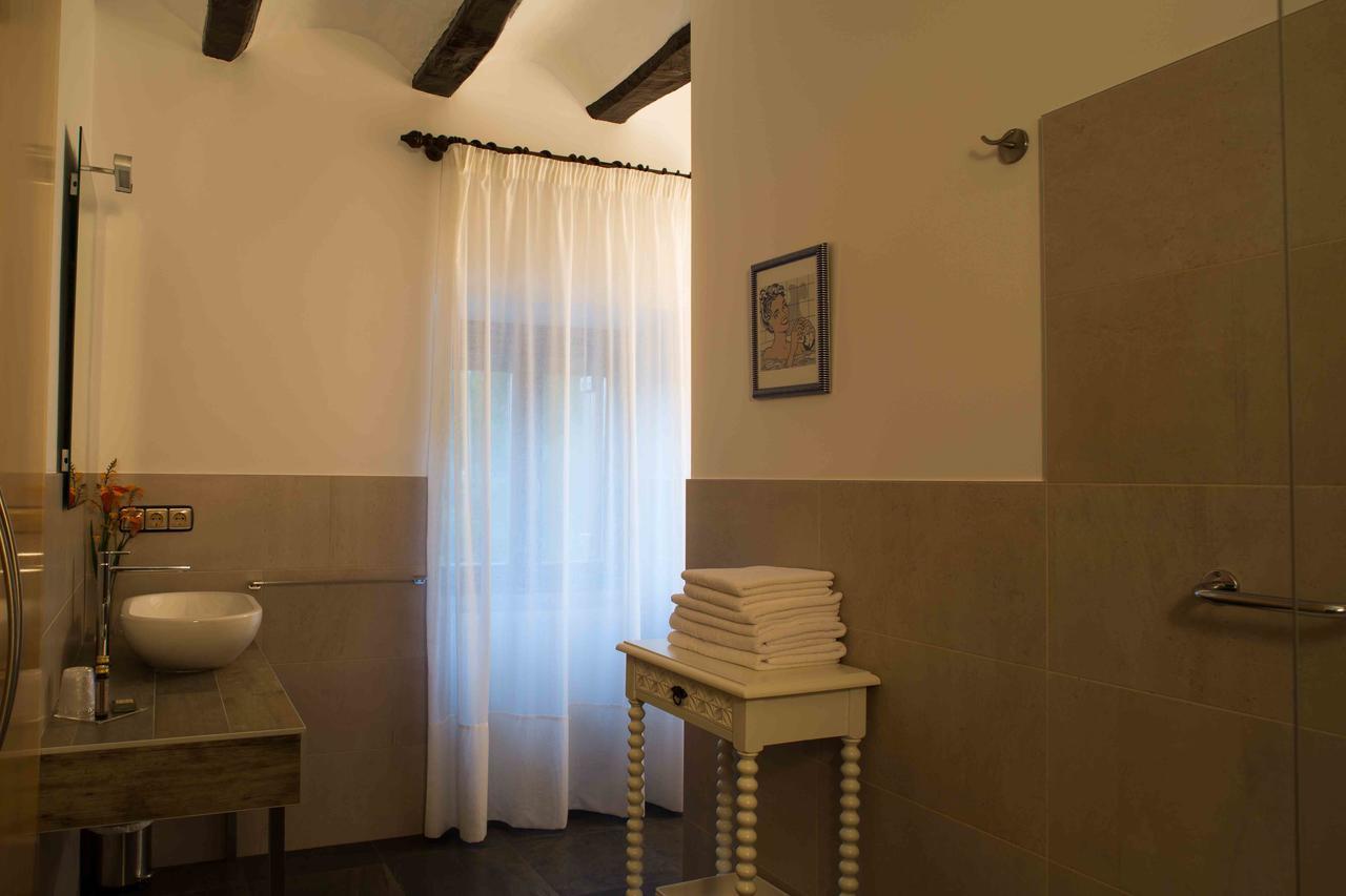 Casa De La Cadena Guest House Asiain Exterior photo